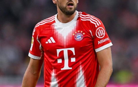 NG体育-包含凯恩回归赛场，大胜首场状态亮眼，巴塞罗那观众沸腾！的词条