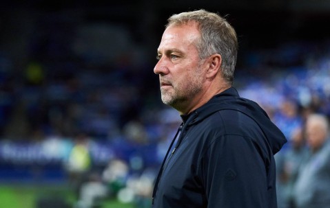 NG体育-关于莱万多夫斯基遭遇十五连败，曼联教练面临压力！的信息