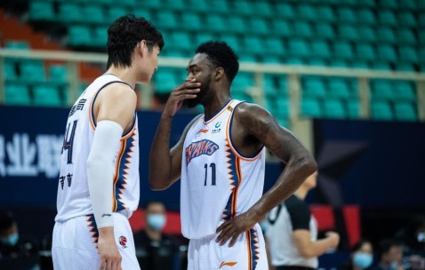 NG SPORTS-包含电竞赛场再起风云：三湘赤兔队失利荆楚火箭队，赛场气氛火爆外援联手发威的词条