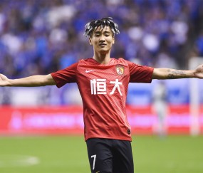 NG SPORTS-风云突变！广州队集结日主帅复盘，中超版图或重绘，值得警惕，身体对抗强度拉满(中超广州队最新消息)