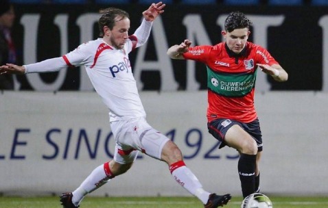 NG SPORTS- 窗口期费耶诺德止住颓势：荷甲节点到来，悬念犹存，控场能力受关注