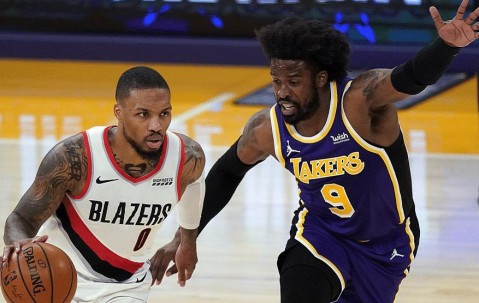 NG SPORTS-阿扎伦卡在湖人比赛中连败，逆转引发热议！的简单介绍